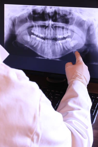 Best Tooth Infection Emergency Dentist  in Pella, IA
